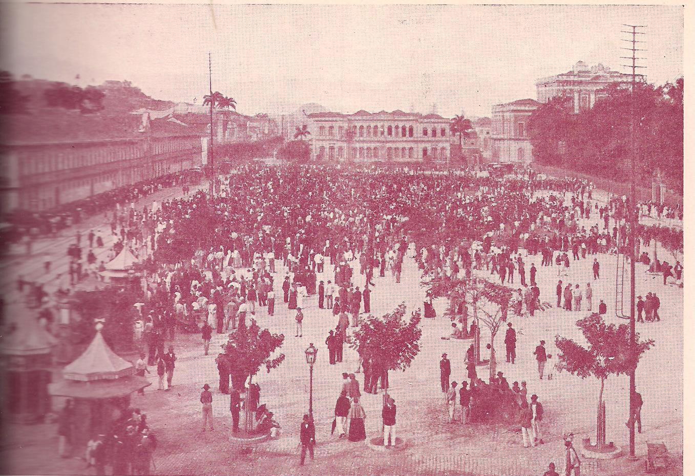 Praça da República, em 21 de maio de 1905. Foto: Arquivos Charles Julius Dunlop.
